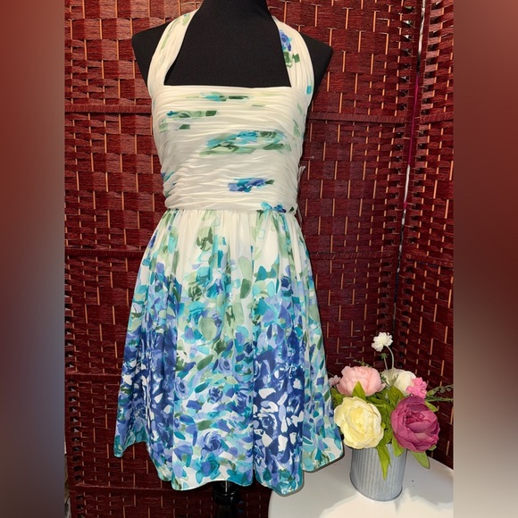 Adrianna Papell Blue and Green Floral Dress Size 10 - Picture 6 of 6